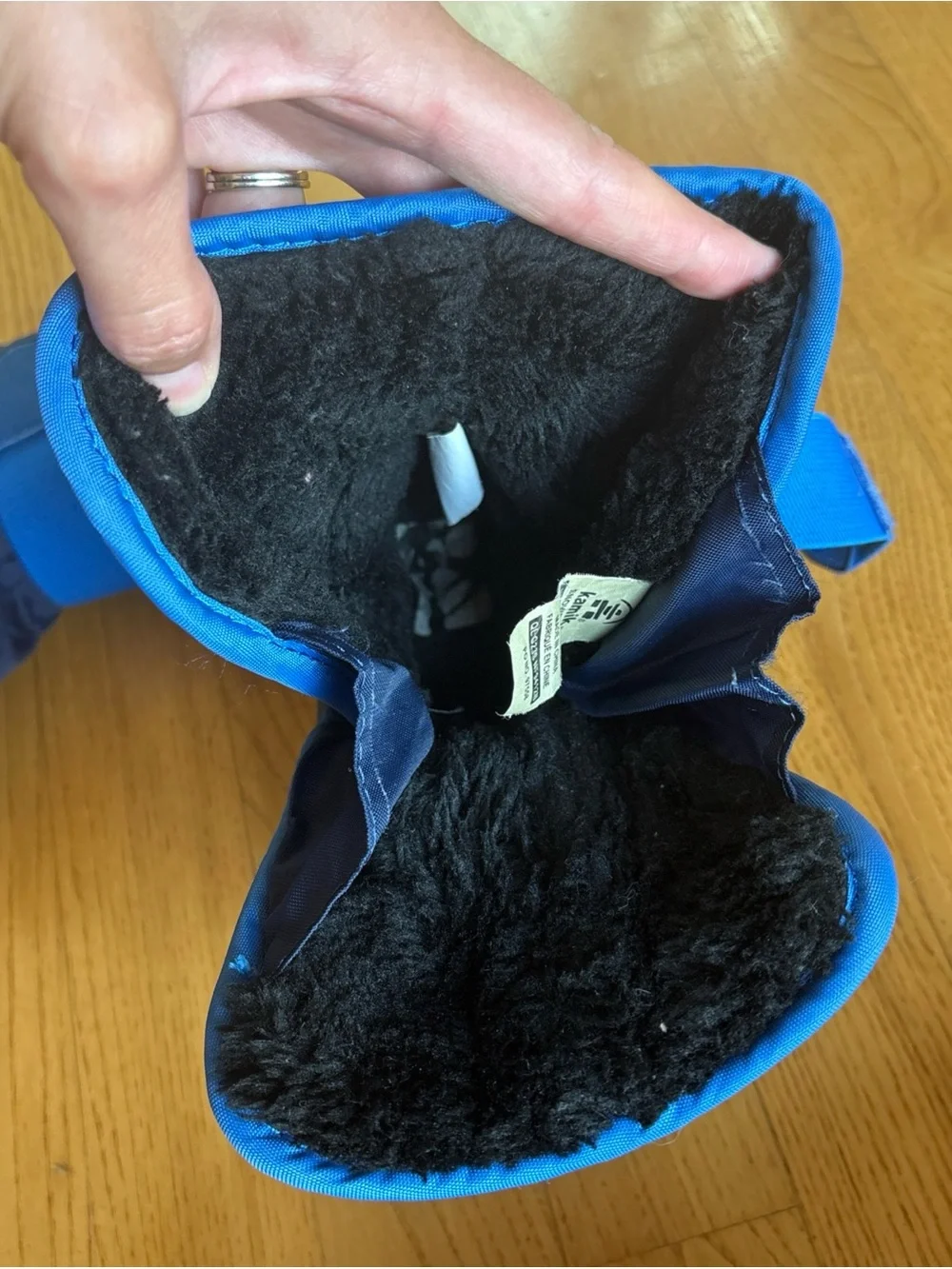 Kamik Snowbug 5 Snow Boots Navy Blue Winter Clothes Waterproof Boys Sz 7 Toddler